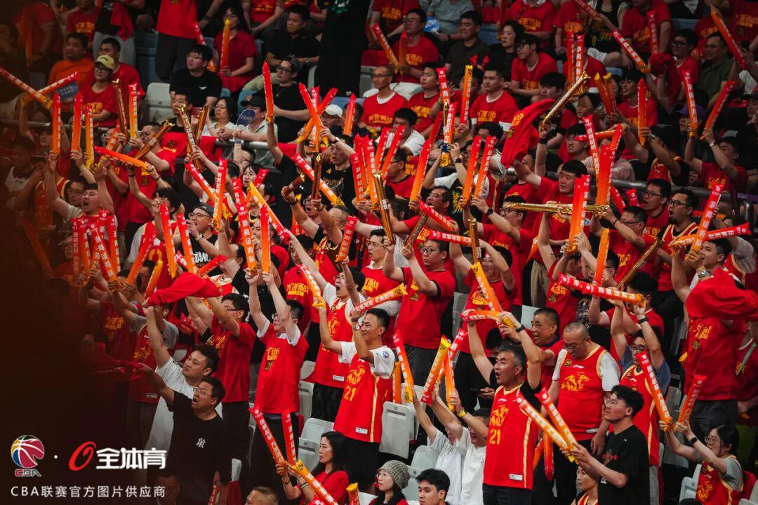 佛得角后卫迪尼伊:我们来世界杯不是陪跑,而是要全力拼下去