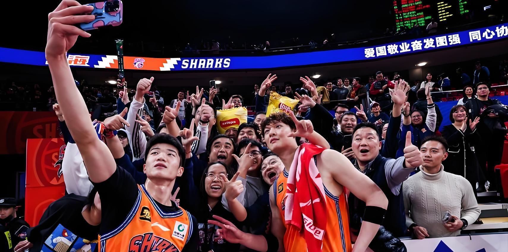 道伊尔高尔夫锦标赛第三轮单独领跑