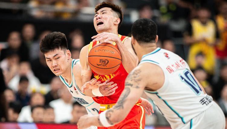 埃弗顿签下切尔西20岁边锋乔治，转会费起价1800万英镑
