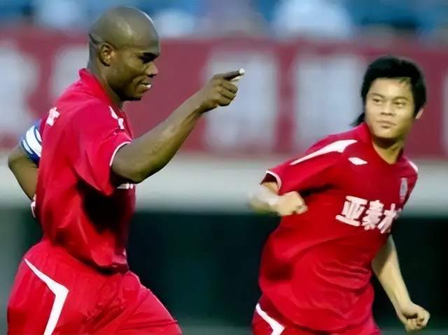 3年4740万！米切尔罗宾逊的加盟，能给凯尔特人带来什么？