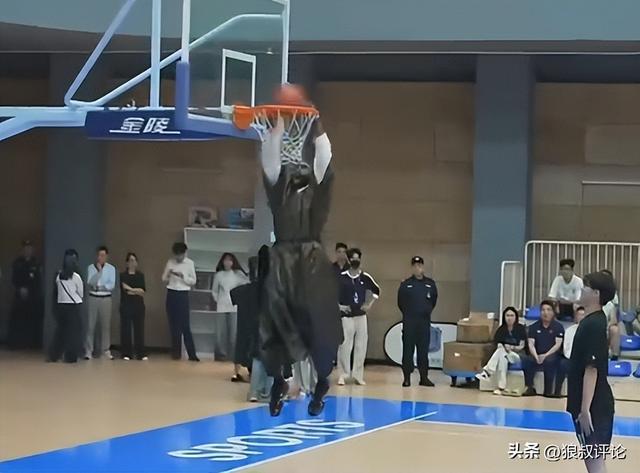 尼克斯三核曾共创维拉诺瓦王朝 如今距离NBA总冠军只差一胜