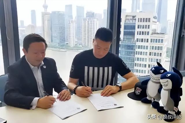 队记：斯普利特原本是勇士首席助教候选 目前威利
