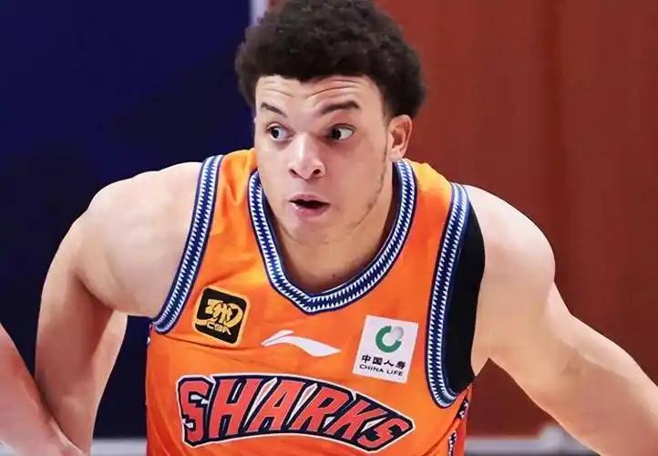 NBA首支单赛季双冠王，尼克斯两项决赛均成功战胜马刺