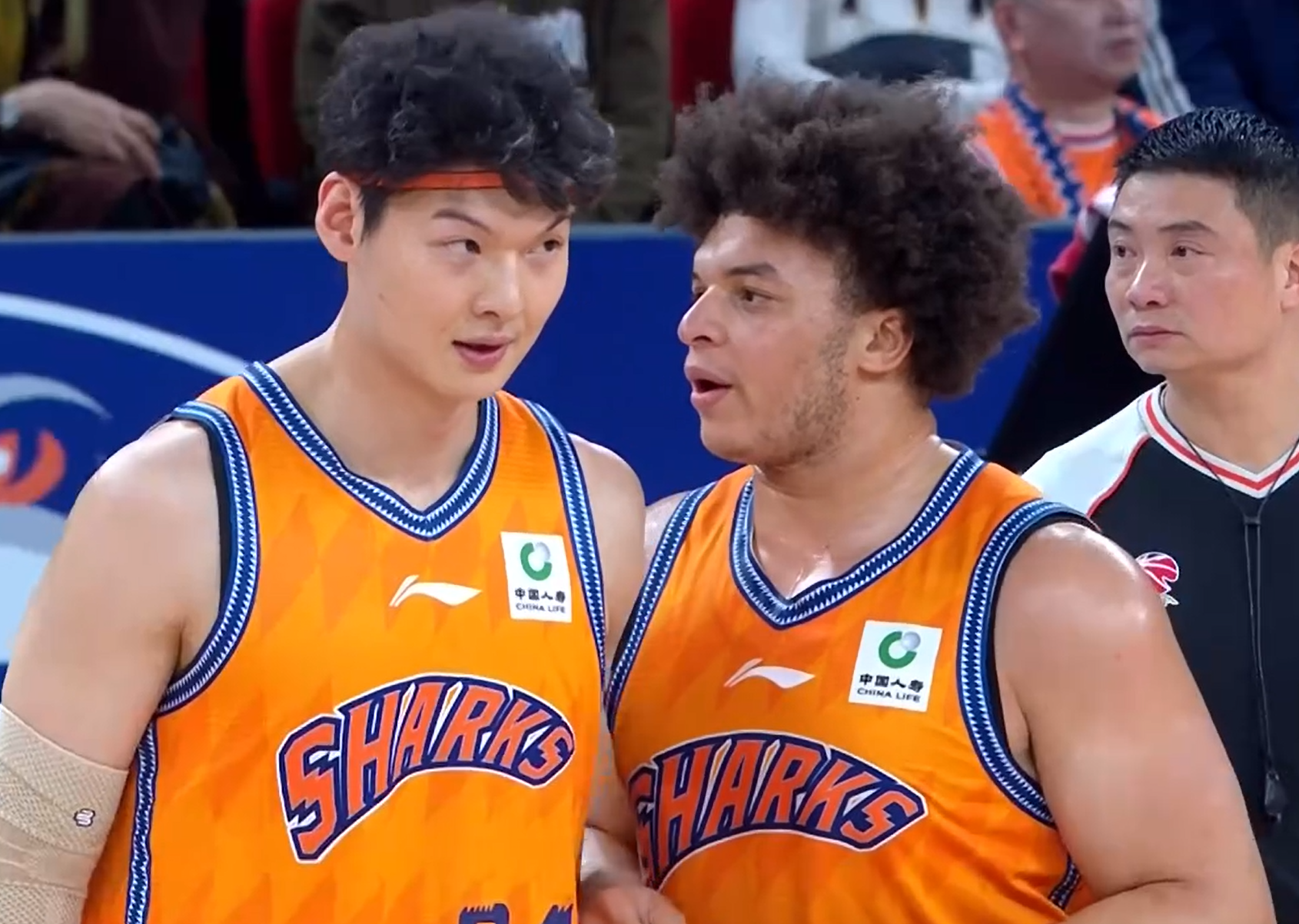 米兰体育太强了!总决赛场均32.6分,又一名二轮秀拿到FMVP,上一位是他