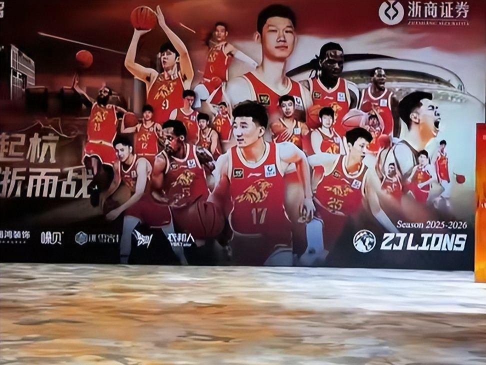 G5科内特出战成疑 文班轮换棘手