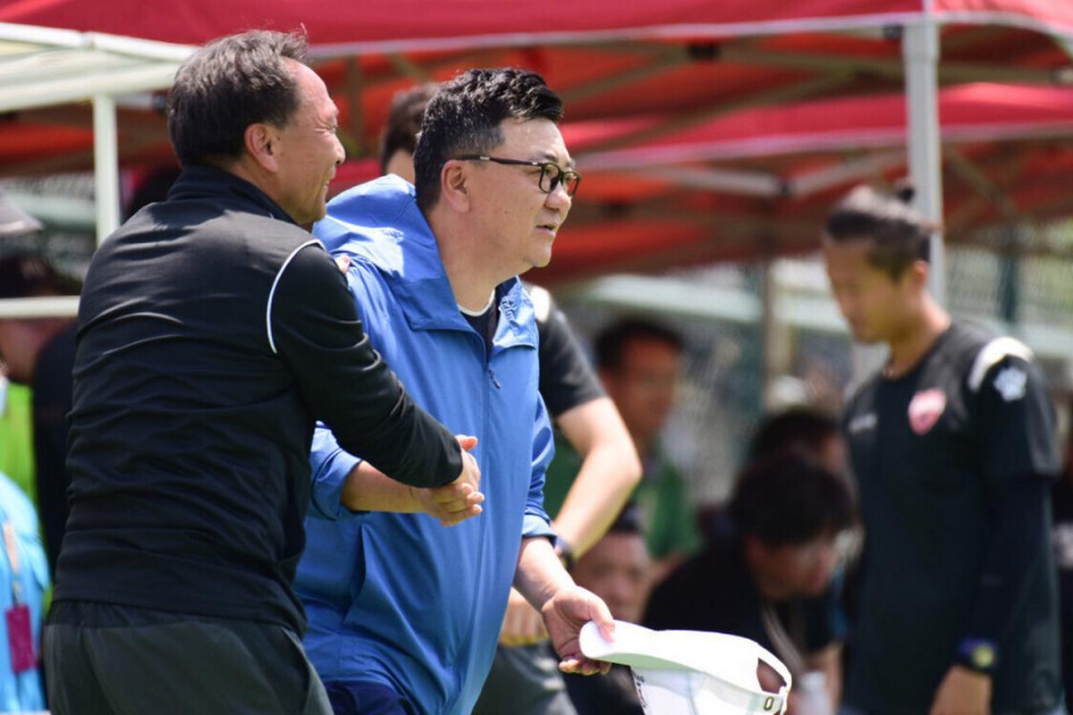 尼克斯全力挽留米切尔·罗宾逊