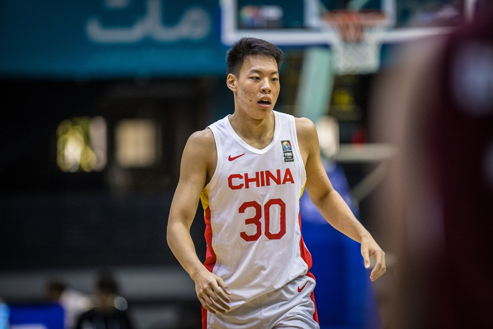 奇才榜眼萨尔接受右脚骨折手术