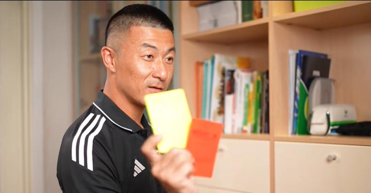 拉塞尔夺加泰排位赛杆位